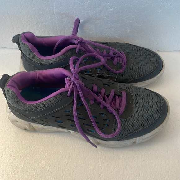 Champion running shoes C9 athletic shoes grey purple turquoise womens size 7 1/2 - Picture 4 of 8